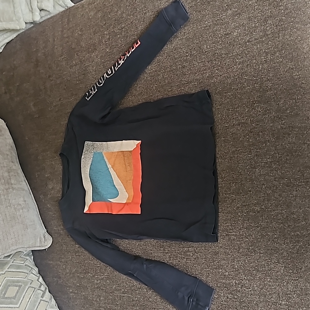 Kids Nike long sleeve shirt